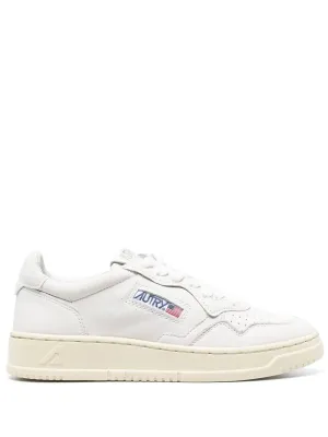 AUTRY - Women Medalist Low 01 Leather Sneakers