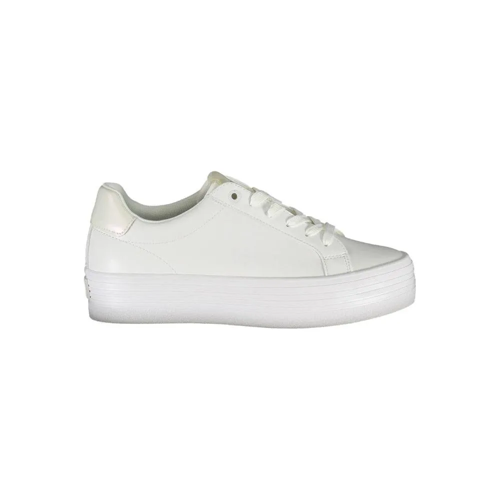 Calvin Klein Sleek White Lace-Up Sneakers with Contrast Detail