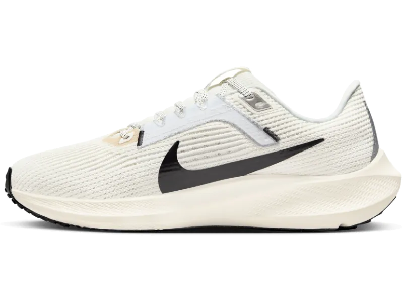 Women's Nike Air Zoom Pegasus 40 - Everyday Trainer